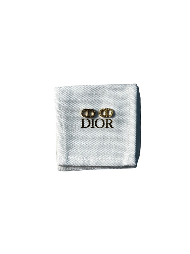 ARETES DIOR