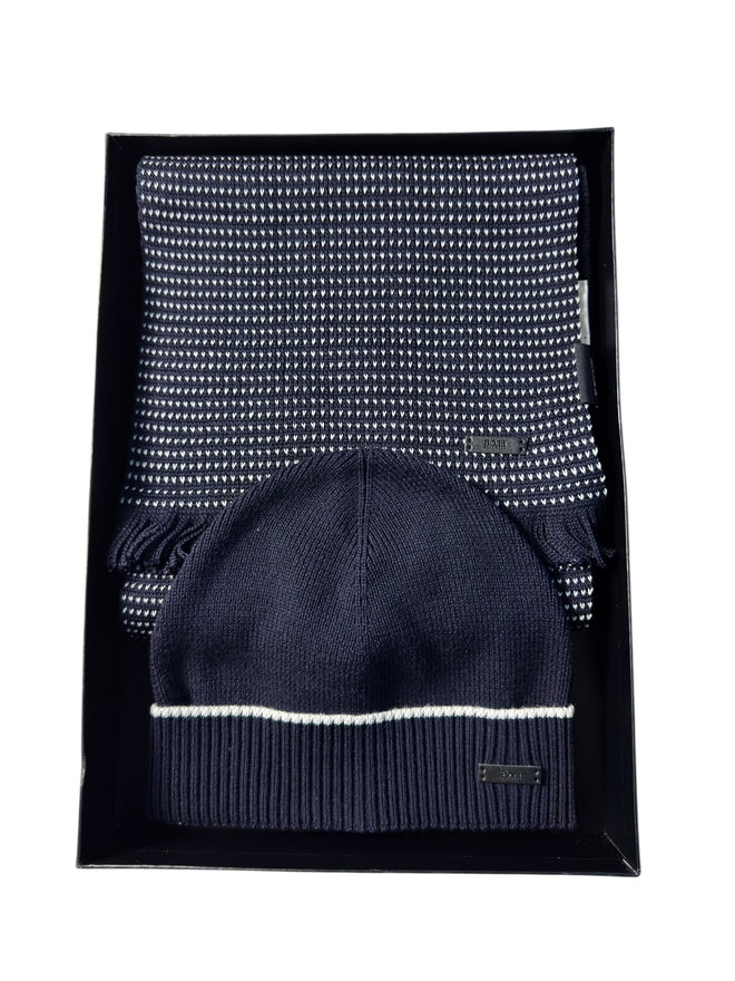 SET BUFANDA Y GORRO BOSS