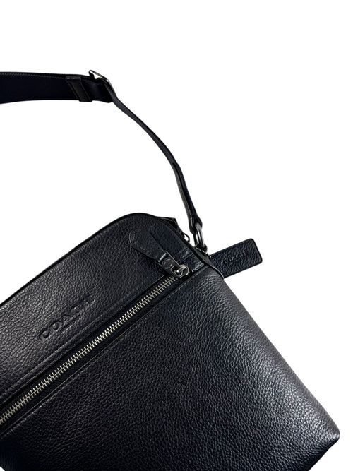 MARICONERA COACH